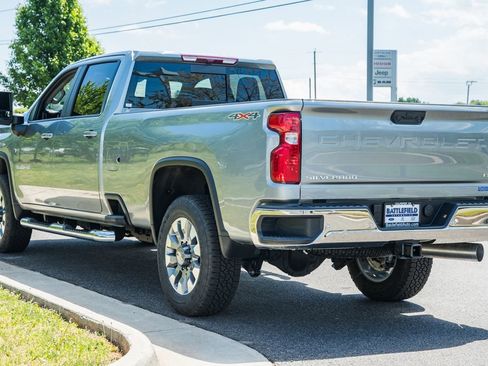 New 2026 Chevrolet Silverado 3500 LT AWD/4WD image 6