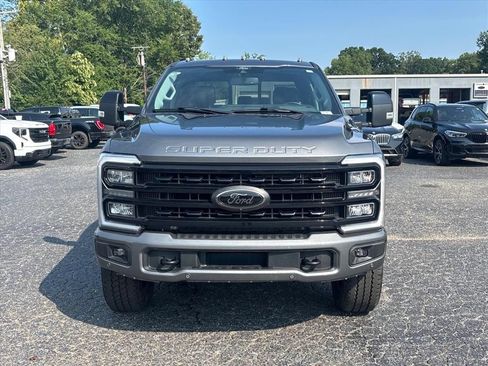 Used 2024 Ford F250 Lariat w/ Lariat Ultimate Package AWD/4WD image 2