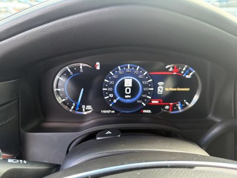Used 2020 Cadillac Escalade Luxury AWD/4WD image 18