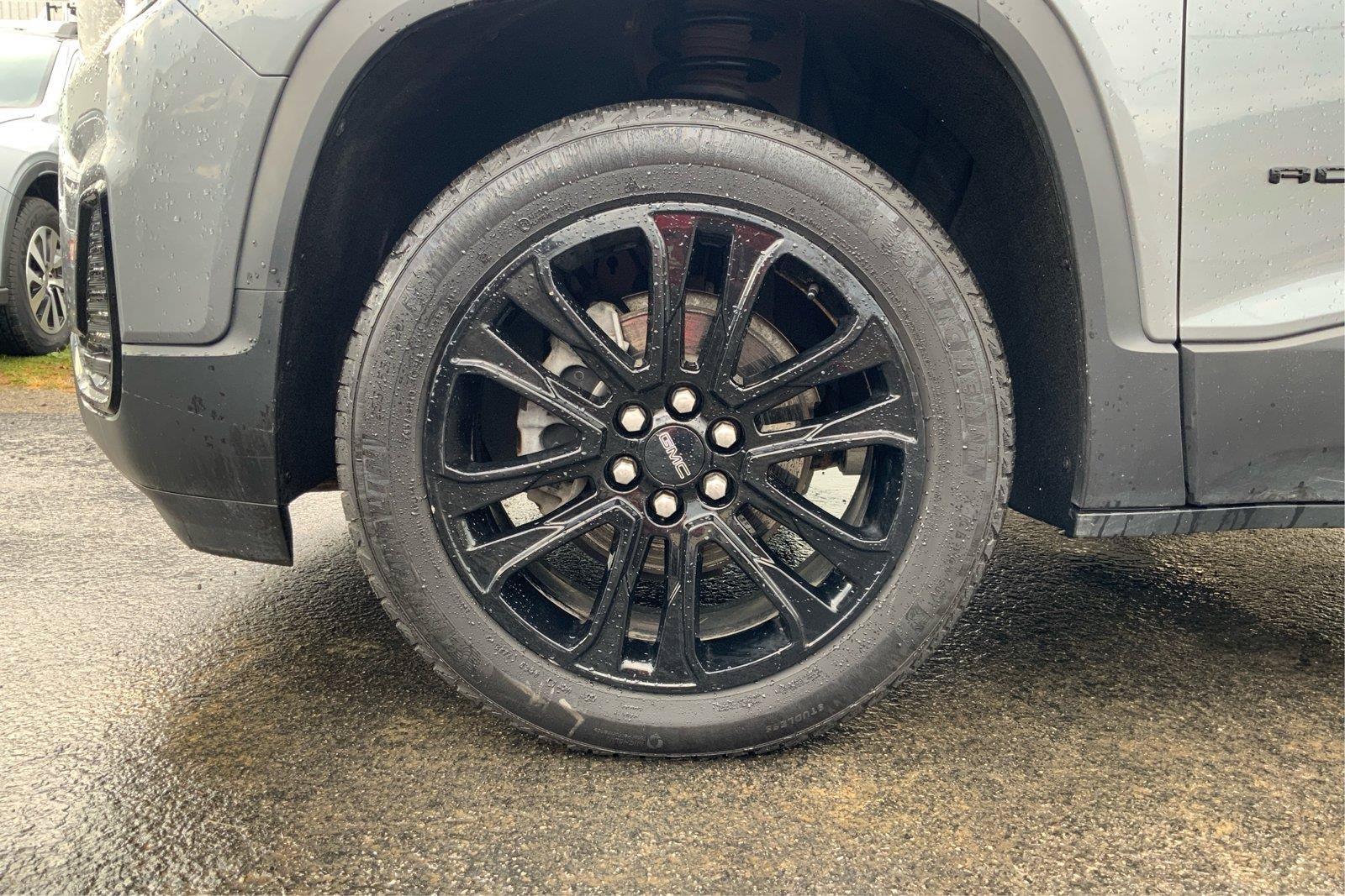 Used 2022 GMC Acadia SLE w/ Elevation Edition AWD/4WD image 24