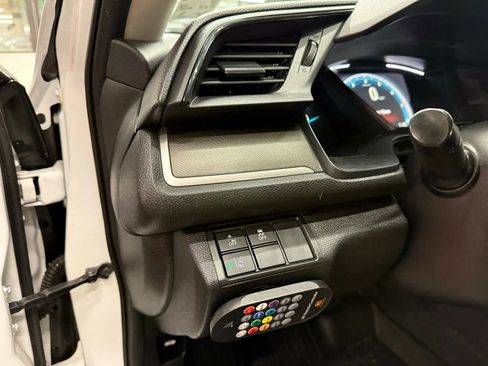 Used 2019 Honda Civic LX image 15