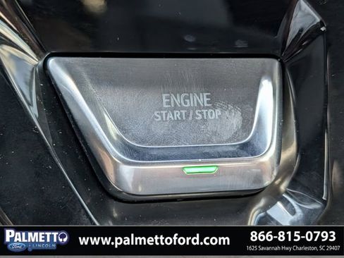 Used 2024 GMC Sierra 2500 Denali Ultimate AWD/4WD image 30