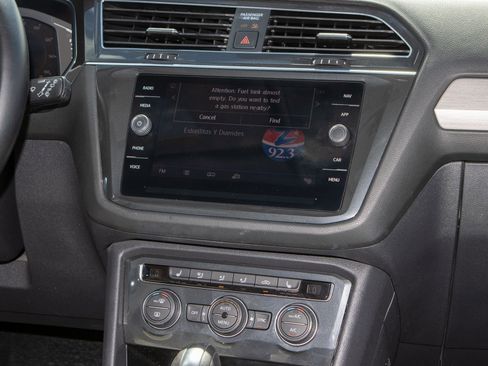 Used 2019 Volkswagen Tiguan SEL image 24