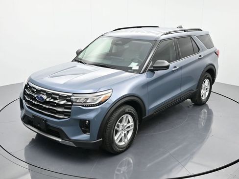 New 2026 Ford Explorer Active w/ Active Comfort Package image 30