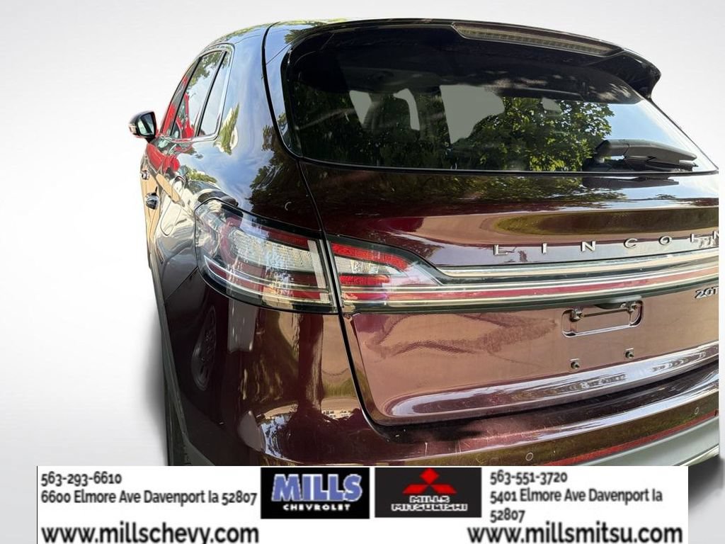 Used 2019 Lincoln Nautilus Select FWD image 4