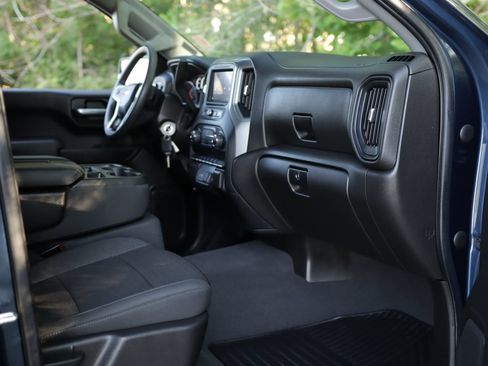 Used 2022 Chevrolet Silverado 1500 Custom w/ LPO, Dark Essentials Package AWD/4WD image 28
