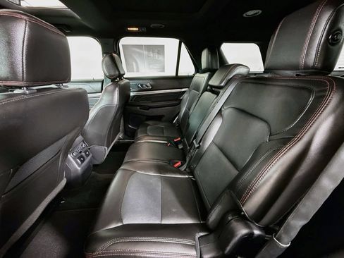 Used 2017 Ford Explorer Sport w/ Equipment Group 401A AWD/4WD image 27