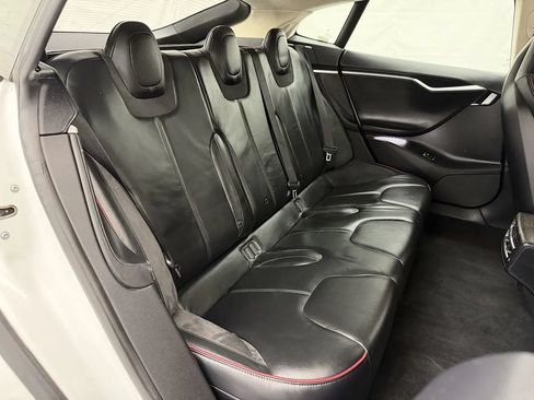 Used 2013 Tesla Model S Performance RWD image 25
