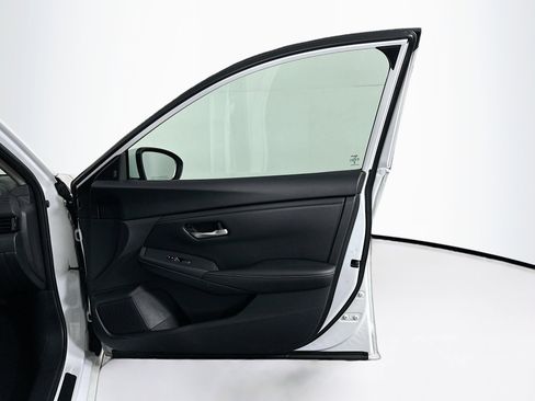 Used 2024 Nissan Sentra SV w/ All-Weather Package image 30