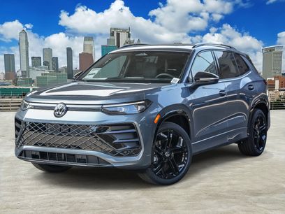 New 2026 Volkswagen Tiguan SE R-Line