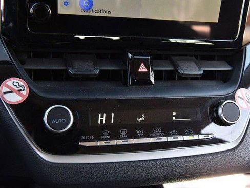 Used 2024 Toyota Corolla LE image 14