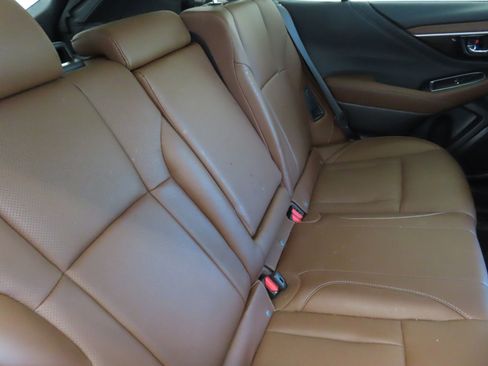 Used 2022 Subaru Outback Touring XT w/ Popular Package #2 AWD/4WD image 23