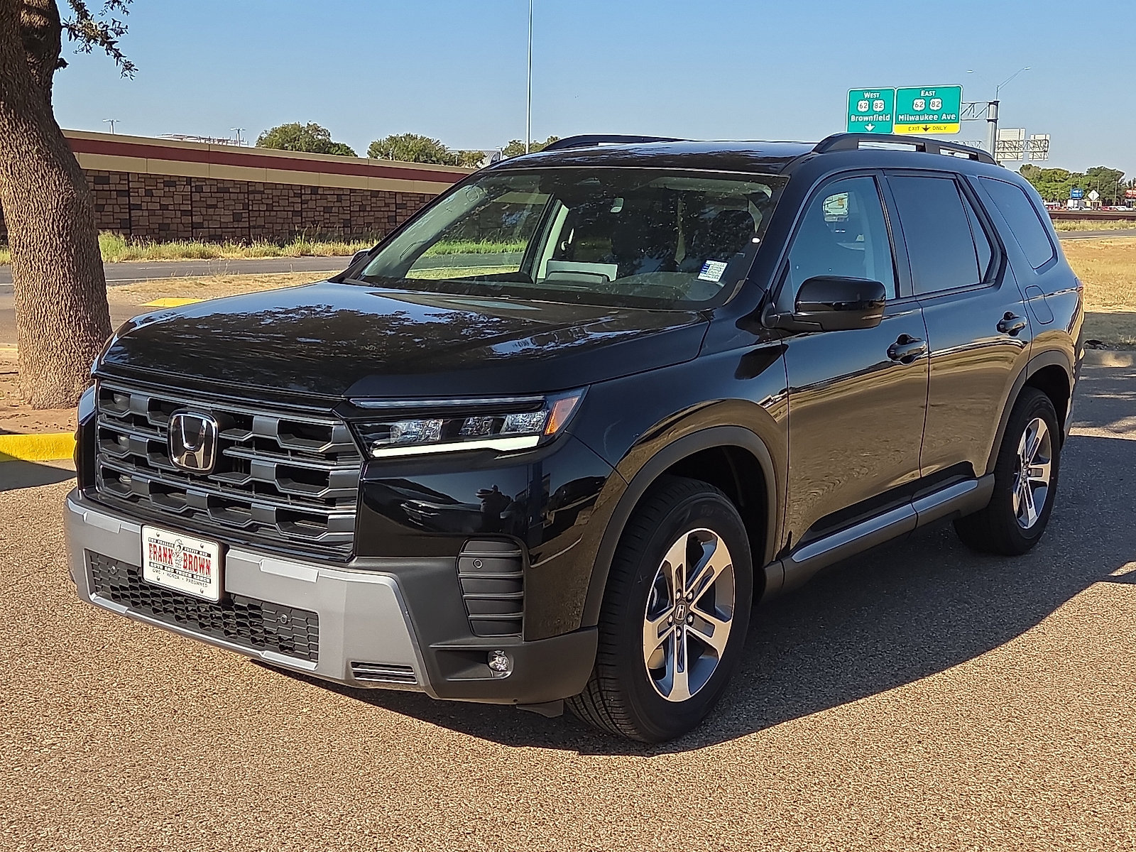 New 2026 Honda Pilot EX-L image 1
