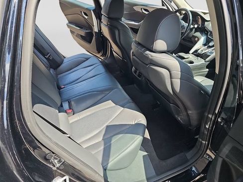 Used 2023 Acura TLX w/ Technology Package FWD image 34