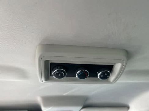 Used 2015 Dodge Journey American Value Package w/ Flexible Seating Group image 8