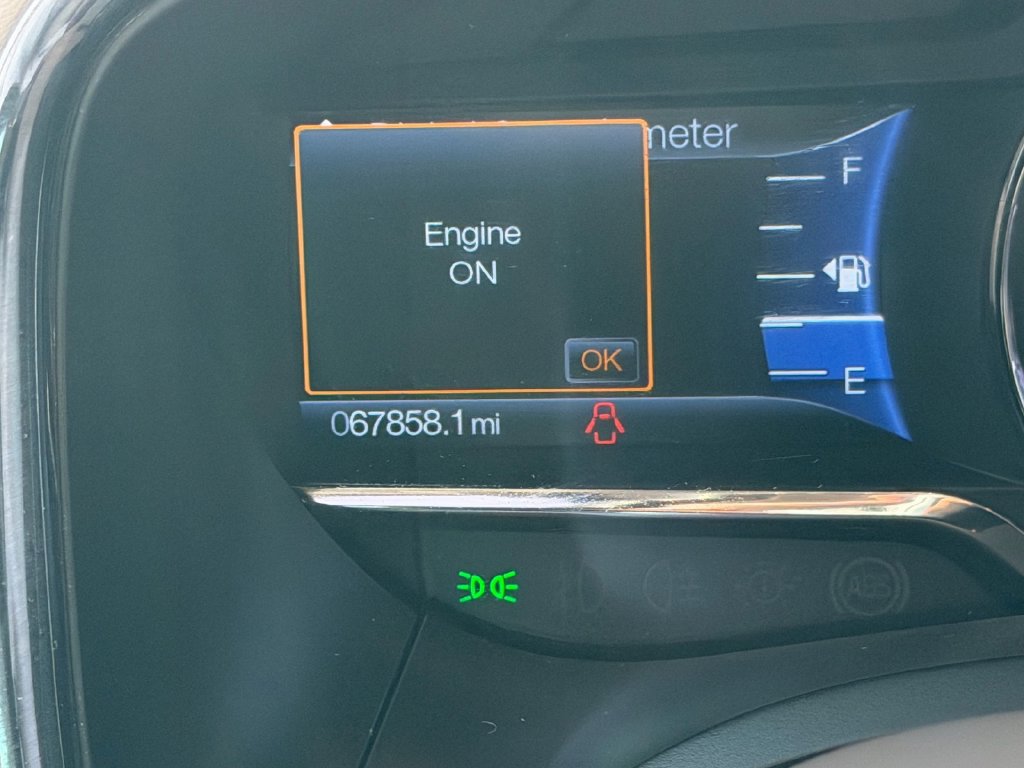 Used 2017 Lincoln Navigator Select RWD image 25