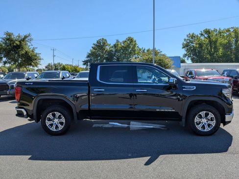 Used 2024 GMC Sierra 1500 SLT AWD/4WD image 2