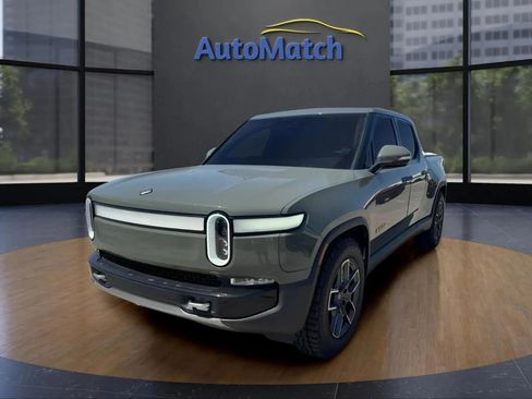 Used 2022 Rivian R1T Launch Edition image 3