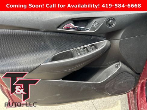 Used 2016 Chevrolet Cruze LT w/ Convenience Package FWD image 8