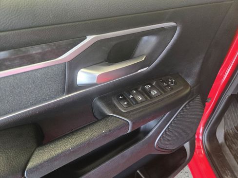 Used 2022 RAM 1500 Big Horn AWD/4WD image 10