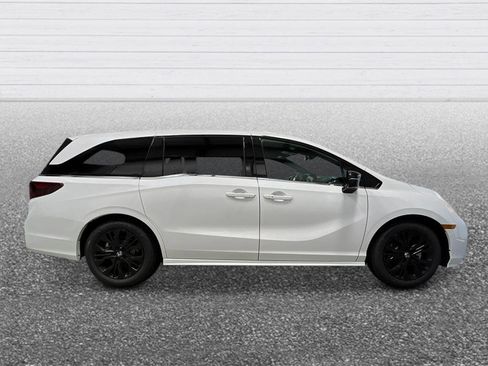 New 2026 Honda Odyssey Sport-L image 8
