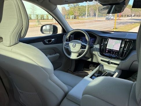 New 2025 Volvo XC60 T8 Plus w/ Protection Package Premier image 25