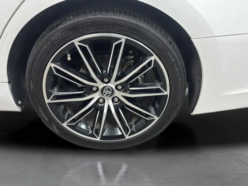 Used 2019 Toyota Avalon XSE w/ Carpet Mat Package FWD image 32