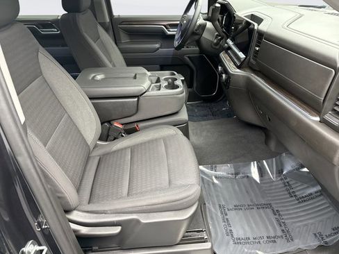 Used 2022 Chevrolet Silverado 1500 LT image 17