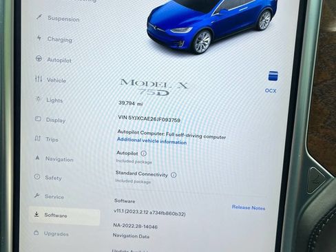 Used 2018 Tesla Model X 75D image 41