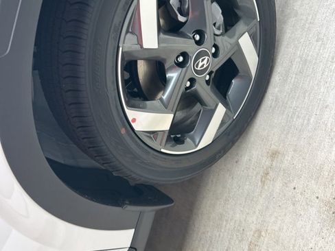 New 2026 Hyundai Venue SEL image 17