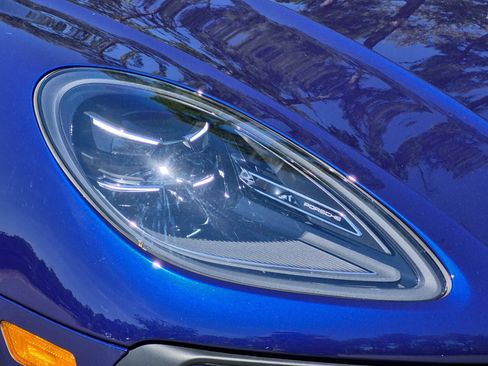 Certified 2026 Porsche Macan AWD/4WD image 26