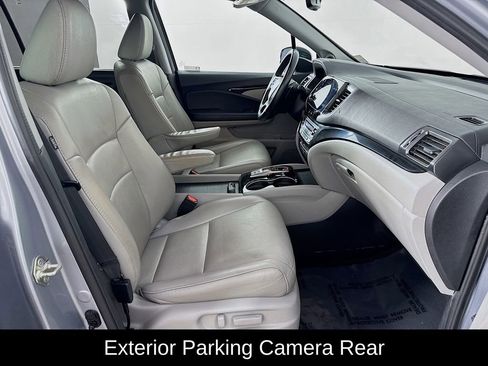 Used 2019 Honda Pilot Touring image 15