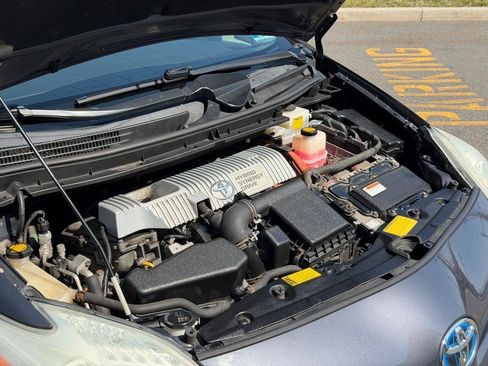 Used 2014 Toyota Prius Two image 39