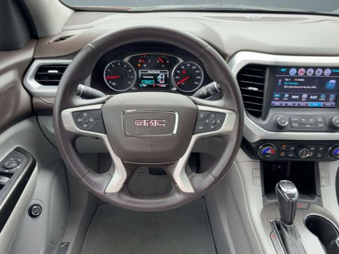 Used 2017 GMC Acadia SLT image 25