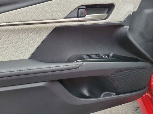 New 2026 Toyota Camry XLE image 18