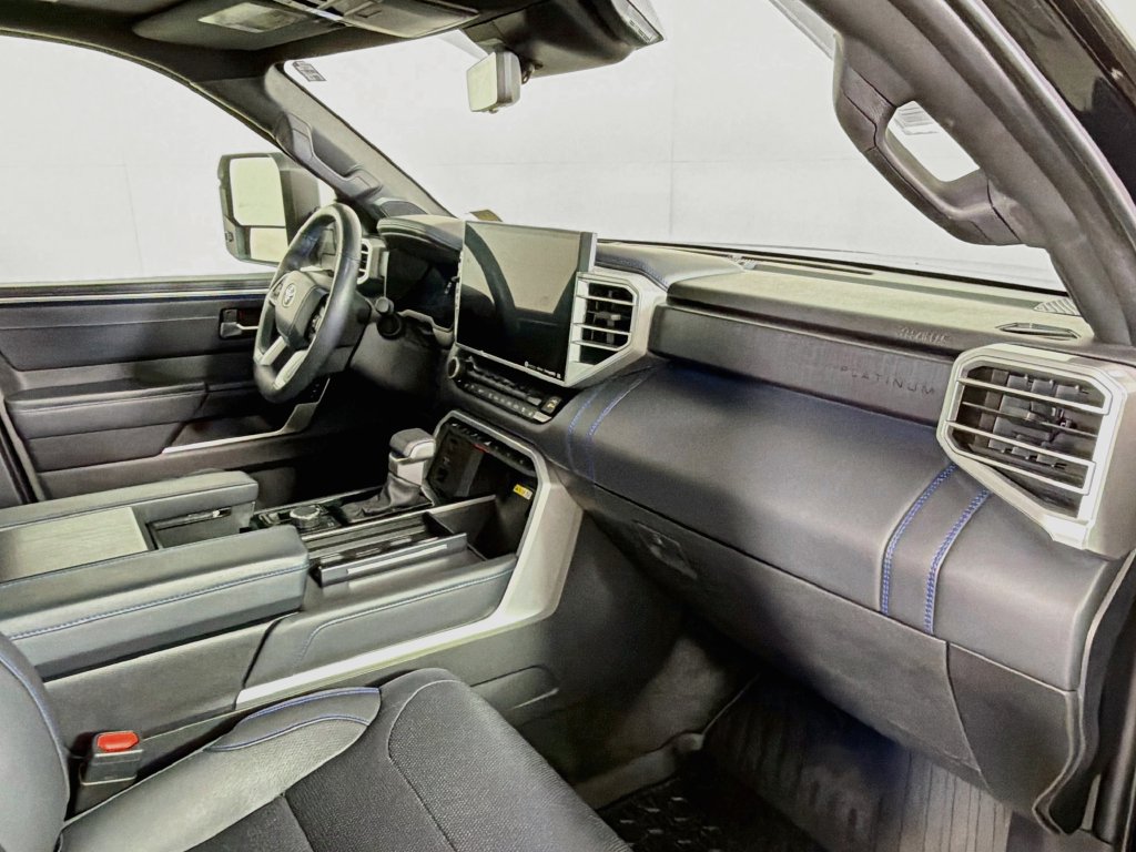 Used 2022 Toyota Tundra Platinum AWD/4WD image 25