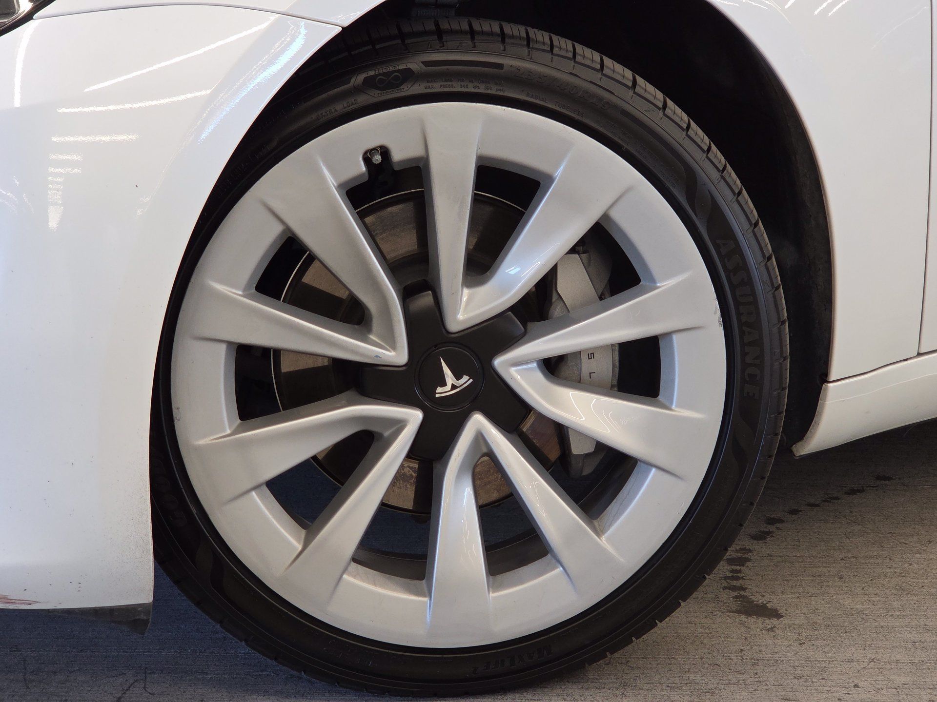 Used 2023 Tesla Model 3 Standard Range RWD image 24