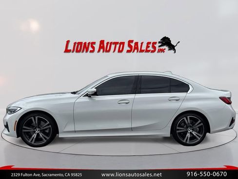 Used 2020 BMW 330i Sedan w/ Convenience Package RWD image 8