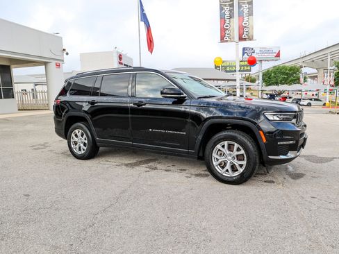 Used 2023 Jeep Grand Cherokee L Limited RWD image 6