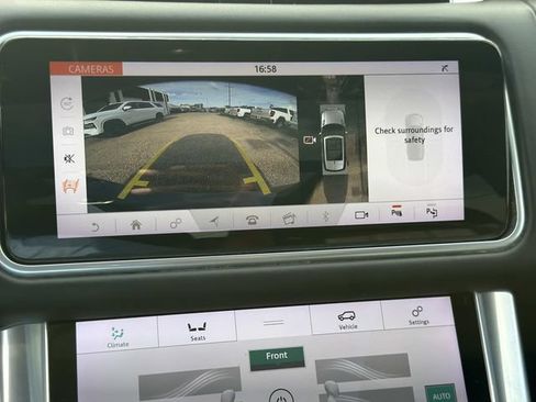 Used 2019 Land Rover Range Rover Sport Supercharged AWD/4WD image 32