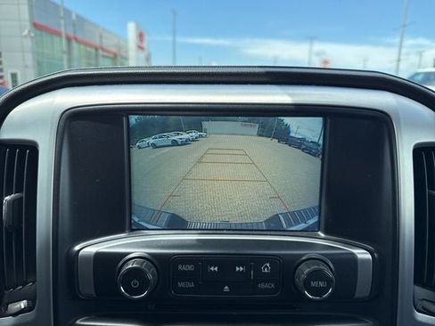 Used 2018 GMC Sierra 1500 SLT AWD/4WD image 32
