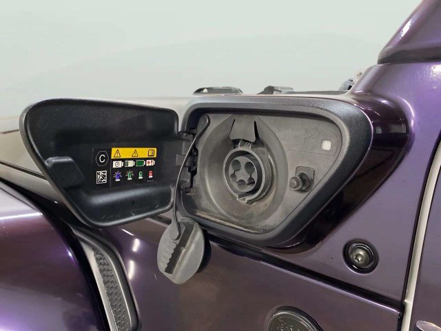 Used 2024 Jeep Wrangler Unlimited w/ Convenience Group AWD/4WD image 86
