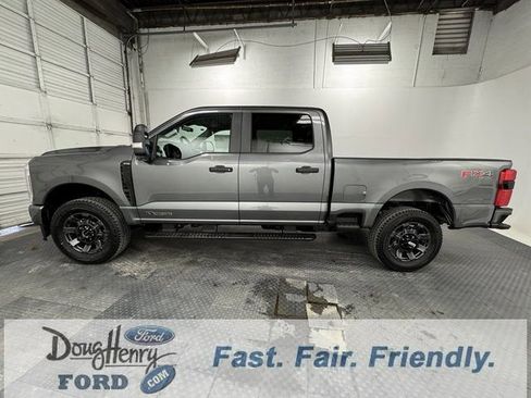 Used 2025 Ford F250 XL w/ STX Appearance Package image 4