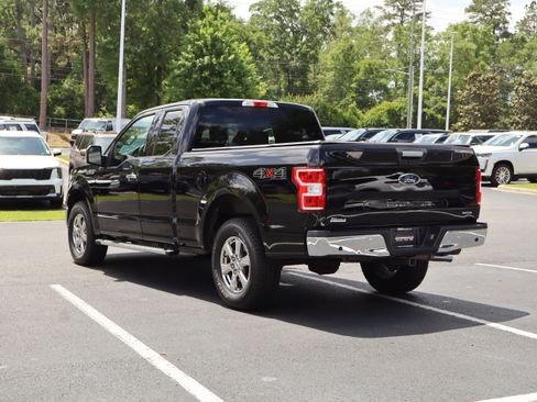 Used 2018 Ford F150 XLT w/ Equipment Group 302A Luxury AWD/4WD image 7