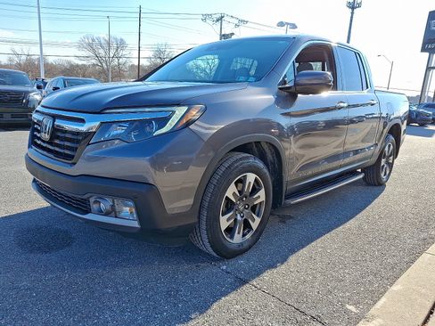 Used 2017 Honda Ridgeline RTL-E image 3