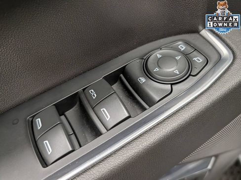 Used 2023 GMC Sierra 1500 Elevation AWD/4WD image 8