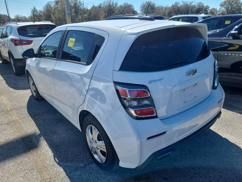 Used 2019 Chevrolet Sonic LT image 7