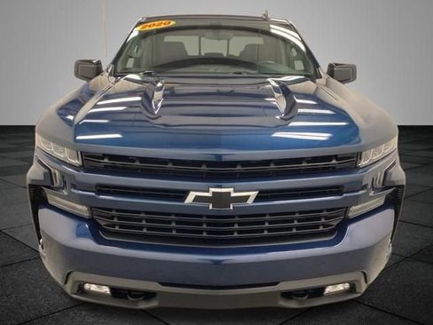 Used 2020 Chevrolet Silverado 1500 RST image 2