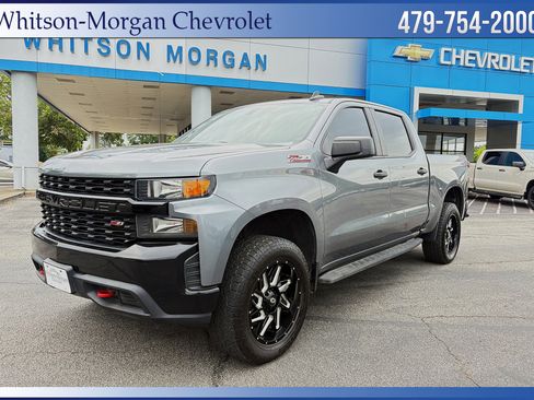 Used 2021 Chevrolet Silverado 1500 Custom Trail Boss w/ LPO, Dark Essentials Package AWD/4WD image 1