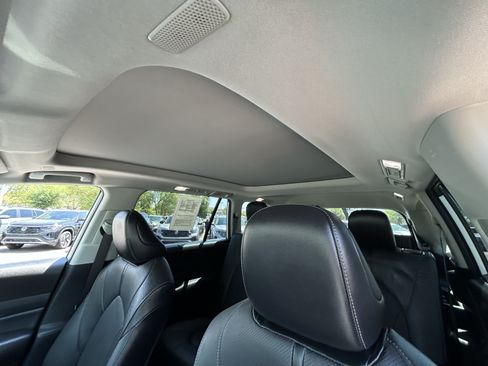 Used 2024 Toyota Grand Highlander FWD image 19